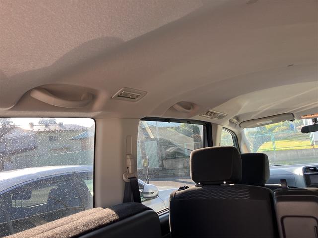 セレナ ２０Ｘ　４ＷＤ　ＥＴＣ　バックカメラ　ナビ　ＴＶ　オートクルーズコントロール　両側電動スライドドア　オートライト　スマートキー　電動格納ミラー　３列シート　ＣＶＴ　ＣＤ　夏冬タイヤホイール付（33枚目）