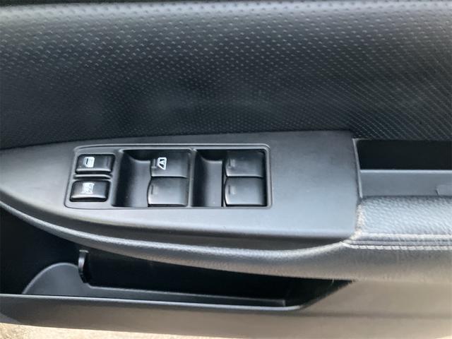 レガシィB4 2.5i Sパッケージ 4WD ドライブレコーダー ナビ HID CVT スマートキー 電動格納ミラー 盗難防止システム パワーシート ハーフレザーシート 衝突安全ボディ ABS ESC エアコン 夏冬タイヤホイール付(9枚目)