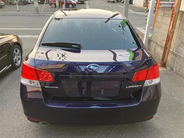 レガシィB4 2.5i Sパッケージ 4WD ドライブレコーダー ナビ HID CVT スマートキー 電動格納ミラー 盗難防止システム パワーシート ハーフレザーシート 衝突安全ボディ ABS ESC エアコン 夏冬タイヤホイール付(17枚目)