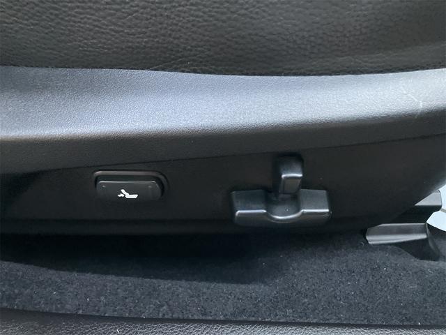 レガシィB4 2.5i Sパッケージ 4WD ドライブレコーダー ナビ HID CVT スマートキー 電動格納ミラー 盗難防止システム パワーシート ハーフレザーシート 衝突安全ボディ ABS ESC エアコン 夏冬タイヤホイール付(21枚目)