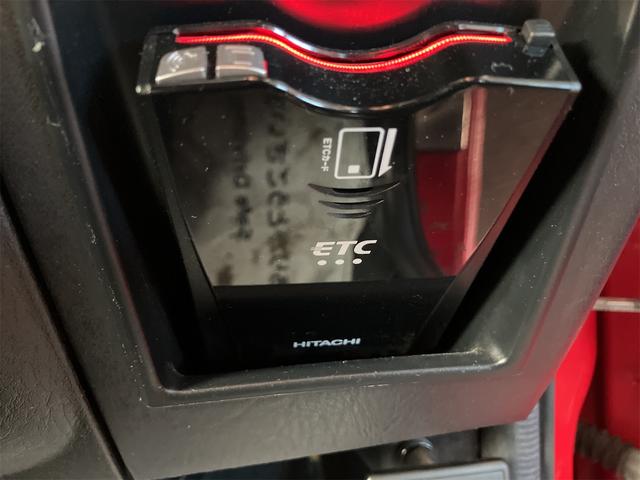 テリオスキッド カスタムＸ　４ＷＤ　ＥＴＣ　ナビ　ＴＶ　スマートキー　電動格納ミラー　ＡＴ　盗難防止システム　ＡＢＳ　ＣＤ　ＤＶＤ再生　アルミホイール　衝突安全ボディ　エアコン　パワーステアリング　パワーウィンドウ（12枚目）