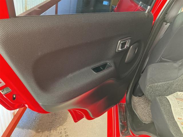 テリオスキッド カスタムＸ　４ＷＤ　ＥＴＣ　ナビ　ＴＶ　スマートキー　電動格納ミラー　ＡＴ　盗難防止システム　ＡＢＳ　ＣＤ　ＤＶＤ再生　アルミホイール　衝突安全ボディ　エアコン　パワーステアリング　パワーウィンドウ（24枚目）