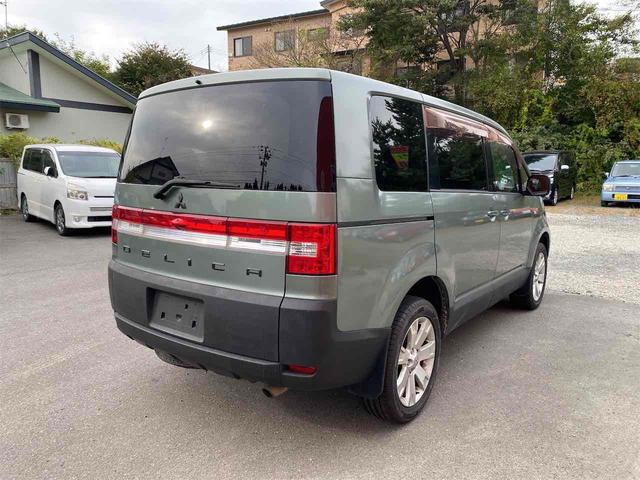 デリカD:5 G ナビパッケージ 4WD ETC バックカメラ サイドカメラ ナビ オートクルーズコントロール 両側スライドドア オートライト HID スマートキー 電動格納ミラー 3列シート CVT アルミホイール 盗難防止システム(15枚目)