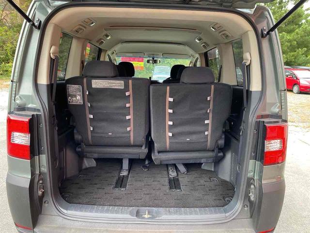 デリカD:5 G ナビパッケージ 4WD ETC バックカメラ サイドカメラ ナビ オートクルーズコントロール 両側スライドドア オートライト HID スマートキー 電動格納ミラー 3列シート CVT アルミホイール 盗難防止システム(20枚目)