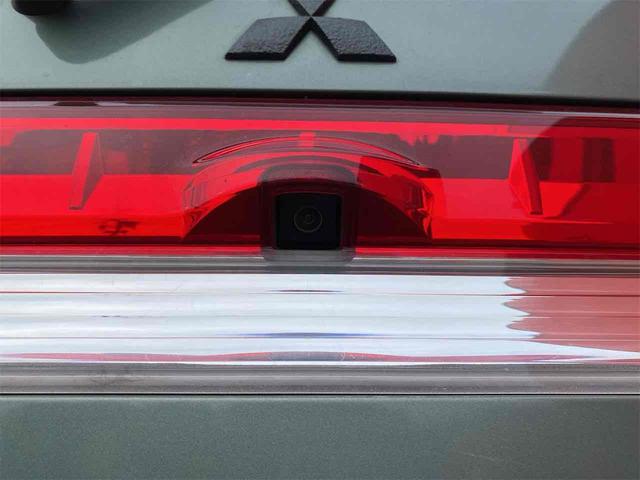 デリカD:5 G ナビパッケージ 4WD ETC バックカメラ サイドカメラ ナビ オートクルーズコントロール 両側スライドドア オートライト HID スマートキー 電動格納ミラー 3列シート CVT アルミホイール 盗難防止システム(24枚目)