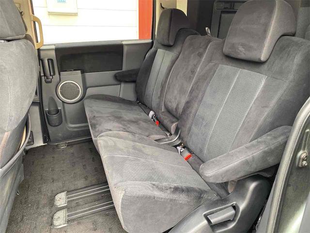 デリカD:5 G ナビパッケージ 4WD ETC バックカメラ サイドカメラ ナビ オートクルーズコントロール 両側スライドドア オートライト HID スマートキー 電動格納ミラー 3列シート CVT アルミホイール 盗難防止システム(26枚目)