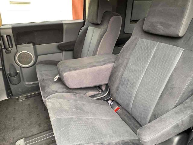 デリカD:5 G ナビパッケージ 4WD ETC バックカメラ サイドカメラ ナビ オートクルーズコントロール 両側スライドドア オートライト HID スマートキー 電動格納ミラー 3列シート CVT アルミホイール 盗難防止システム(27枚目)