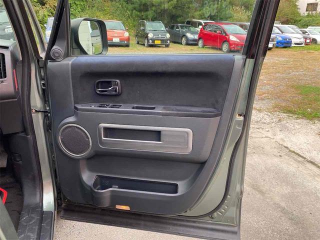 デリカD:5 G ナビパッケージ 4WD ETC バックカメラ サイドカメラ ナビ オートクルーズコントロール 両側スライドドア オートライト HID スマートキー 電動格納ミラー 3列シート CVT アルミホイール 盗難防止システム(34枚目)