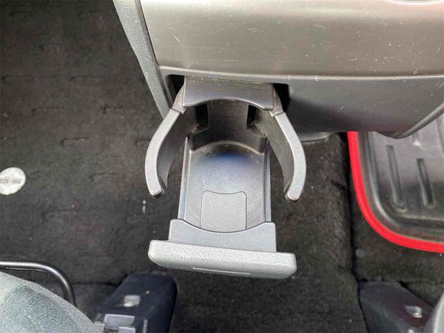 デリカD:5 G ナビパッケージ 4WD ETC バックカメラ サイドカメラ ナビ オートクルーズコントロール 両側スライドドア オートライト HID スマートキー 電動格納ミラー 3列シート CVT アルミホイール 盗難防止システム(39枚目)