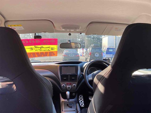 ＸＶ ２．０ｉ　４ＷＤ　ドライブレコーダー　ＥＴＣ　パワーシート　ナビ　ＴＶ　ＨＩＤ　アルミホイール　スマートキー　電動格納ミラー　ＡＴ　盗難防止システム　衝突安全ボディ　ＣＤ　ＡＢＳ　エアコン　パワーステアリング（21枚目）