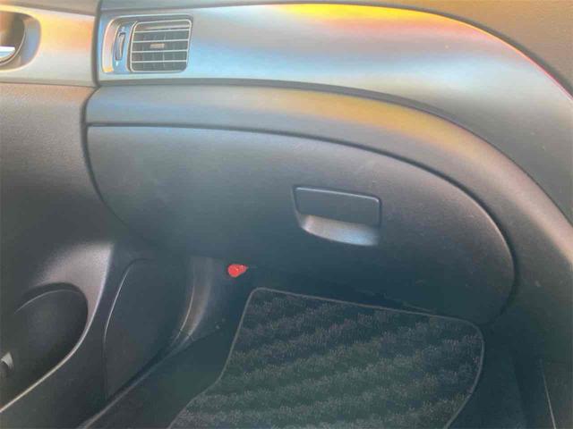 ＸＶ ２．０ｉ　４ＷＤ　ドライブレコーダー　ＥＴＣ　パワーシート　ナビ　ＴＶ　ＨＩＤ　アルミホイール　スマートキー　電動格納ミラー　ＡＴ　盗難防止システム　衝突安全ボディ　ＣＤ　ＡＢＳ　エアコン　パワーステアリング（49枚目）