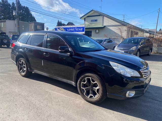 レガシィアウトバック ２．５ｉ　Ｌパッケージ　４ＷＤ　ドライブレコーダー　ＥＴＣ　バックカメラ　オートクルーズコントロール　パワーシート　ナビ　ＴＶ　オートライト　ＨＩＤ　アルミホイール　スマートキー　電動格納ミラー　シートヒーター　ＣＶＴ（13枚目）