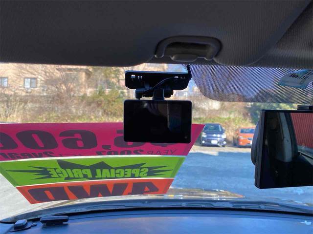 レガシィＢ４ ２．０ＧＴスペックＢ　４ＷＤ　ドライブレコーダー　ＥＴＣ　ナビ　アルミホイール　ＨＩＤ　ＡＴ　スマートキー　電動格納ミラー　盗難防止システム　パワーシート　ＣＤ　衝突安全ボディ　ＡＢＳ　エアコン　パワーステアリング（9枚目）