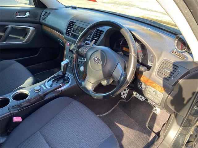 レガシィＢ４ ２．０ＧＴスペックＢ　４ＷＤ　ドライブレコーダー　ＥＴＣ　ナビ　アルミホイール　ＨＩＤ　ＡＴ　スマートキー　電動格納ミラー　盗難防止システム　パワーシート　ＣＤ　衝突安全ボディ　ＡＢＳ　エアコン　パワーステアリング（34枚目）