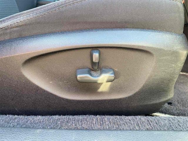 レガシィＢ４ ２．０ＧＴスペックＢ　４ＷＤ　ドライブレコーダー　ＥＴＣ　ナビ　アルミホイール　ＨＩＤ　ＡＴ　スマートキー　電動格納ミラー　盗難防止システム　パワーシート　ＣＤ　衝突安全ボディ　ＡＢＳ　エアコン　パワーステアリング（37枚目）