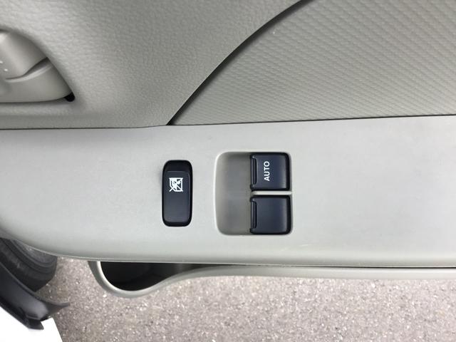 エブリイ ＰＣ　パートタイム４ＷＤ　Ｗエアバッグ　前席パワーウインドウ　セキュリティーアラーム　エアバック　オートエアコン　パワーステアリング　衝突安全ボディ（23枚目）