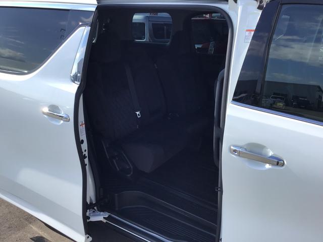 アルファード ２．５Ｓ　４ＷＤ　ＷＡＣ　オートハイビーム　フルフラット　盗難防止　ＬＥＤヘッド　横滑防止装置　クルコン　スマートキー　キーレス　両側パワースライドドア　３列シート　オートエアコン　メモリーナビ　ＥＴＣ　ナビ（18枚目）