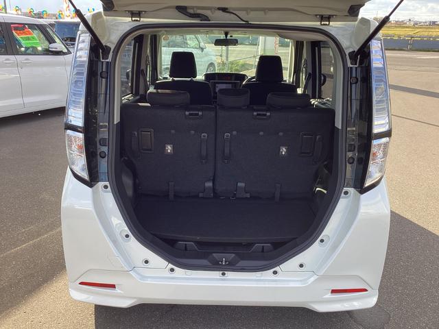 タンク Ｘ　フルタイム４ＷＤ　オートマチックハイビーム　Ｂｌｕｅｔｏｏｔｈ　盗難防止装置　パワーステアリング　エアコン　ＡＢＳ　衝突安全ボディ　スマートキー　ＥＴＣ　ウォークスルー　横滑り防止装置　ワンセグ（14枚目）