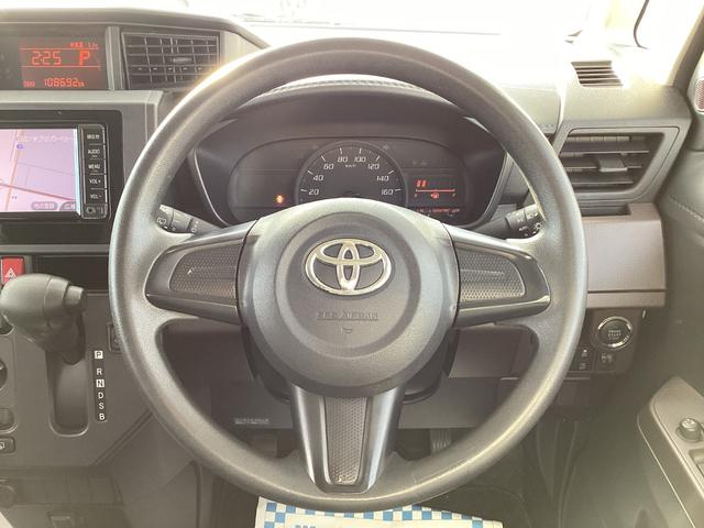 タンク Ｘ　フルタイム４ＷＤ　オートマチックハイビーム　Ｂｌｕｅｔｏｏｔｈ　盗難防止装置　パワーステアリング　エアコン　ＡＢＳ　衝突安全ボディ　スマートキー　ＥＴＣ　ウォークスルー　横滑り防止装置　ワンセグ（19枚目）