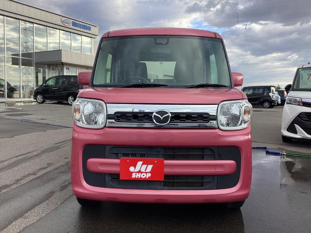 個性豊かなスタッフがお客様の車選びをしっかりとアドバイスいたします。是非一度鶴田自動車へご来店お待ちしております。当社は中古自動車販売士が在籍しています。