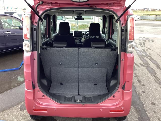 指定工場は別名民間車検場と呼ばれ、陸運支局に代わって車検（検査）を行うことができる工場です。そのため陸運局と同じ検査ラインを自社の工場に持っています。実際の車検の検査を自社で行うことができます。