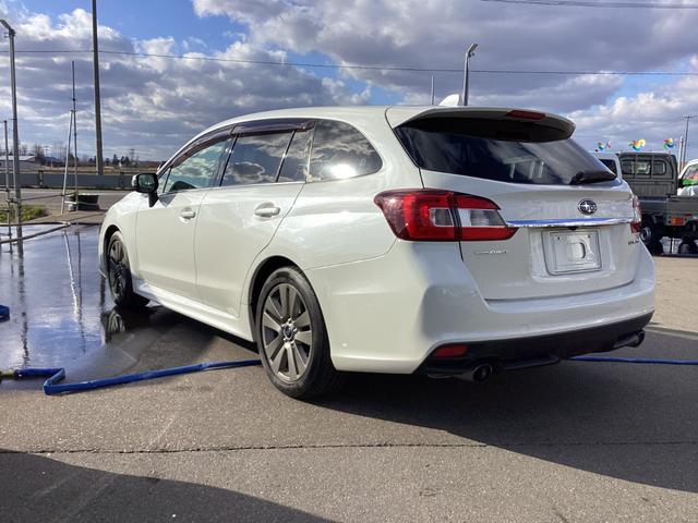 レヴォーグ １．６ＧＴ－Ｓアイサイト　プラウドエディション　フルタイム４ＷＤ　オートクルーズコントロール　ナビＴＶ　電動格納ミラー　Ｂｌｕｅｔｏｏｔｈオーディオ　衝突安全ボディ　電動シート　Ｂカメラ　ＬＥＤヘッドランプ　横滑り防止装置　盗難防止システム　ＡＡＣ（12枚目）