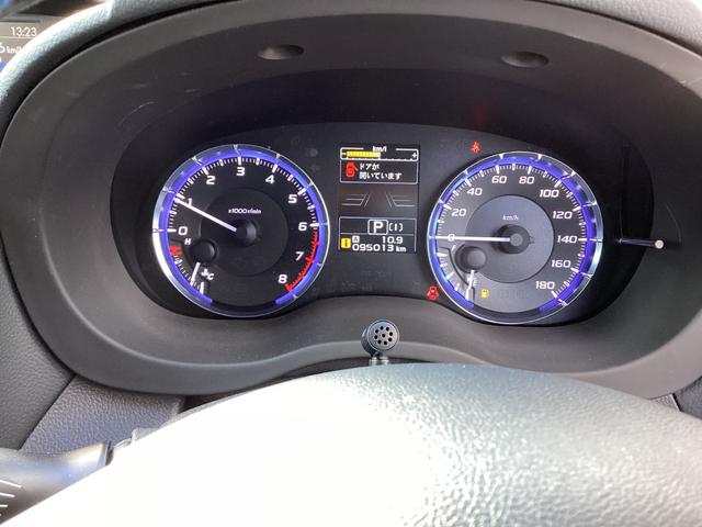 レヴォーグ １．６ＧＴ－Ｓアイサイト　プラウドエディション　フルタイム４ＷＤ　オートクルーズコントロール　ナビＴＶ　電動格納ミラー　Ｂｌｕｅｔｏｏｔｈオーディオ　衝突安全ボディ　電動シート　Ｂカメラ　ＬＥＤヘッドランプ　横滑り防止装置　盗難防止システム　ＡＡＣ（28枚目）