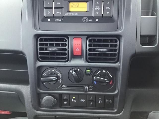 キャリイトラック ＫＸ　パートタイム４ＷＤ　ダブルエアバック　キーレスエントリーキー　運転席エアバック　パワステ　エアコン付　パワーウインドウ　ハイビームアシスト　ＡＢＳ　ＥＳＣ　アイドリングストップ　電動格納式ドアミラー（19枚目）