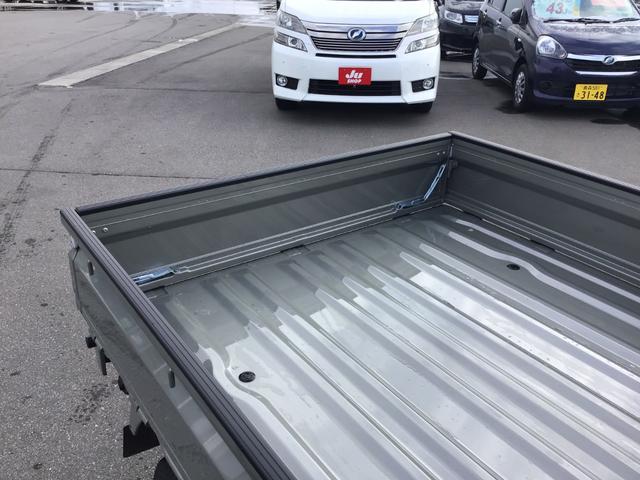 キャリイトラック ＫＣエアコン・パワステ農繁仕様　パートタイム４ＷＤ　Ｗエアバッグ　ＡＣ　アイドルストップ　横滑り防止　運転席エアバッグ　パワーウィンドー　ＰＳ　キーレスエントリー　ＡＢＳ（15枚目）