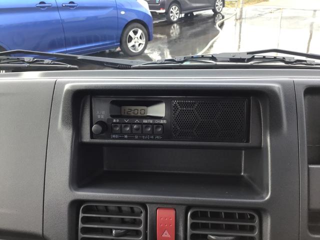 キャリイトラック ＫＣエアコン・パワステ農繁仕様　パートタイム４ＷＤ　Ｗエアバッグ　ＡＣ　アイドルストップ　横滑り防止　運転席エアバッグ　パワーウィンドー　ＰＳ　キーレスエントリー　ＡＢＳ（16枚目）