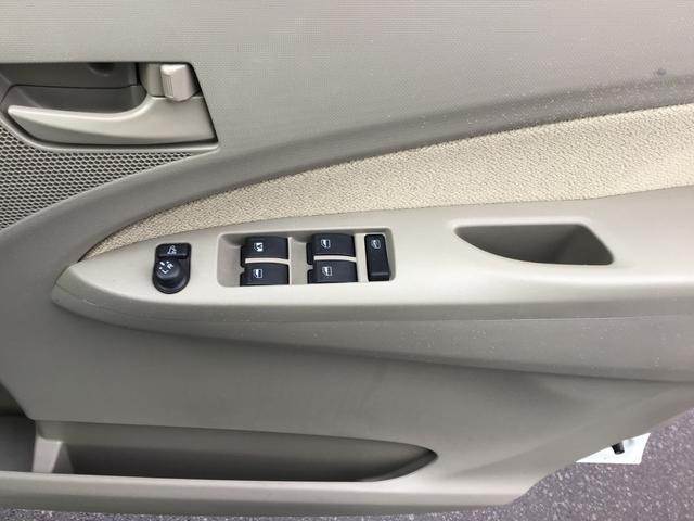 ムーヴ Ｌ　４ＷＤ　電格ミラー　エコモード　盗難防止装置　寒冷地仕様車　衝突安全ボディ　リモコンキー　パワステ　エアコン　フルフラットシート　運転席助手席エアバック　運転席エアバック　パワーウィンドウ　ＡＢＳ（27枚目）