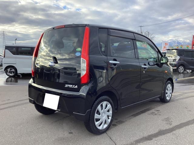 ステラ Ｌ　スマートアシスト　フルタイム４ＷＤ　衝突安全ボディ　盗難防止システム　ＥＳＣ　衝突被害軽減システム　ＡＢＳ　キーレスエントリー　電動格納ミラー　ベンチシート　アイドリングストップ（10枚目）