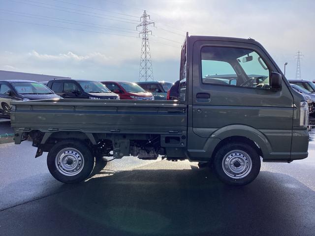 キャリイトラック ＫＣエアコン・パワステ農繁仕様　パートタイム４ＷＤ　Ｗエアバッグ　ＡＣ　オートハイビーム　横滑り防止　運転席エアバッグ　パワーウィンドー　ＰＳ　キーレスエントリー　ＡＢＳ（9枚目）