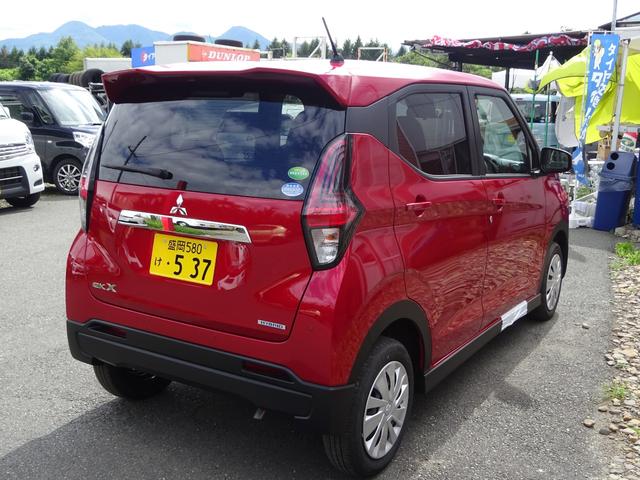 M 4WD e-assist LEDヘッドライト オ-トマチックハイビ-ム/メモリ-ナビ(3枚目)