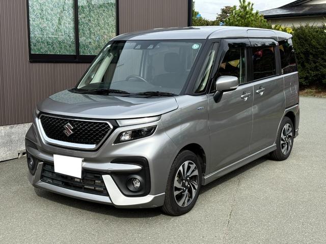 ソリオバンディット ハイブリッドＭＶ　ハイブリッドＭＶ／４ＷＤ／アイドリングストップ／クルーズコントロール／ＡＢＳ／横滑り防止装置／衝突被害軽減ブレーキ／障害物センサー／バックカメラ／ＥＴＣ／フルセグＴＶ／メモリーナビ／ＤＶＤ再生（2枚目）