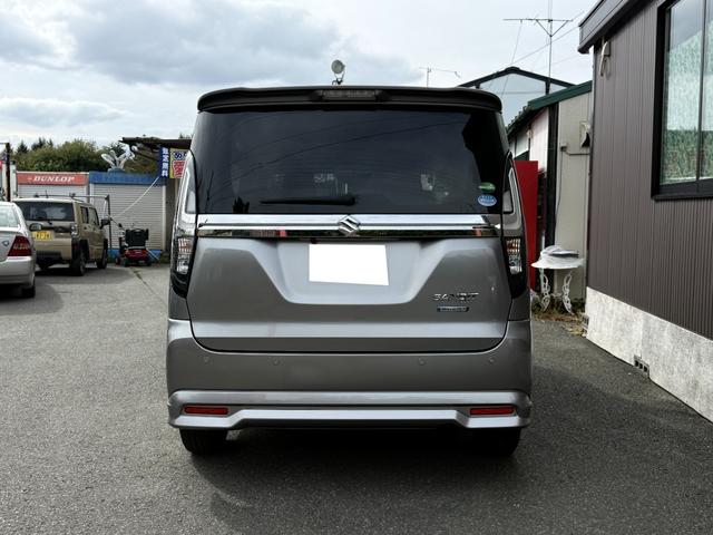 ソリオバンディット ハイブリッドＭＶ　ハイブリッドＭＶ／４ＷＤ／アイドリングストップ／クルーズコントロール／ＡＢＳ／横滑り防止装置／衝突被害軽減ブレーキ／障害物センサー／バックカメラ／ＥＴＣ／フルセグＴＶ／メモリーナビ／ＤＶＤ再生（6枚目）