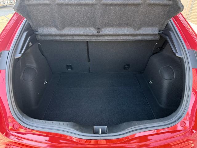 シビック タイプＲ　ユーロ　シビック／タイプＲユーロ／６速マニアル走行９，１２０ｋｍ／無限リアウィング／２００９年モデルは全国限定２０１０台／直列４気筒ｉ－ＶＴＥＣエンジンを搭載（２０１馬力）を搭載し、６速ＭＴ（22枚目）