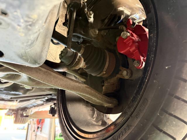 シビック タイプＲ　ユーロ　シビック／タイプＲユーロ／６速マニアル走行９，１２０ｋｍ／無限リアウィング／２００９年モデルは全国限定２０１０台／直列４気筒ｉ－ＶＴＥＣエンジンを搭載（２０１馬力）を搭載し、６速ＭＴ（27枚目）