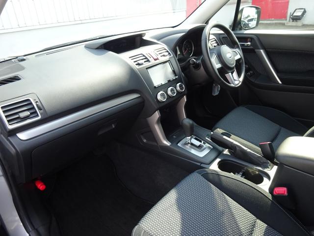 2.0i 4WD 純正メモリーナビ フルセグTV バックモニター 純正17inアルミホイール キーレス ETC(4枚目)