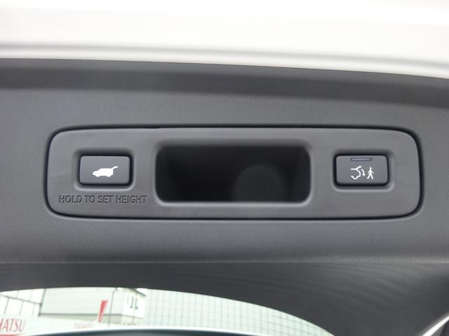 ZR-V X 4WD 1オーナー ホンダセンシング ブラインドスポットインフォメーション パワーテールゲート ナビ装着用スペシャルPKG クルーズコントロール LEDヘッドライト シートヒーター ETC(9枚目)