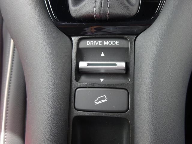 ZR-V X 4WD 1オーナー ホンダセンシング ブラインドスポットインフォメーション パワーテールゲート ナビ装着用スペシャルPKG クルーズコントロール LEDヘッドライト シートヒーター ETC(16枚目)