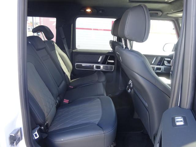Ｇクラス Ｇ６３　ＭＡＮＵＦＡＫＴＵＲプログラムプラス　ＭＡＮＵＦＡＫＴＵＲインテリアプラスＰＫＧ　ＡＭＧカーボンファイバーインテリアトリム　ＡＭＧナイトＰＫＧ　ＡＭＧ２２ｉｎアルミ　ＳＲ　ワンオーナー　ＥＴＣ２．０（9枚目）