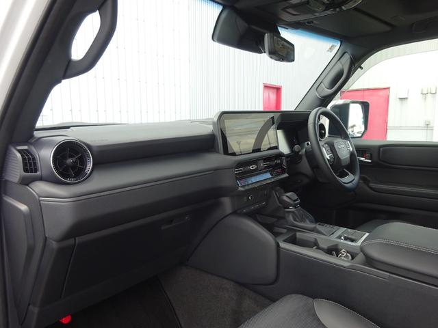 ランドクルーザー２５０ ＶＸ　４ＷＤ　１オーナー　トヨタチームメイト　デジタルキー　丸目ヘッドランプ　モデリスタプロテクターキット　オーバーフェンダー　シグネチャーイルミブレード　モデリスタ２０ｉｎアルミ＆タイヤセット（5枚目）