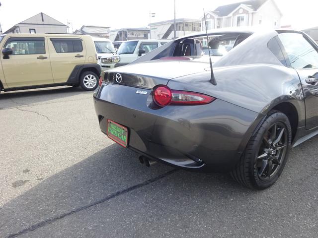 ロードスターＲＦ ＶＳ　フロア６速Ｍ／Ｔ　レザーシート　純正メモリーナビ　フルセグＴＶ　バックモニター　ＣＤ／ＤＶＤプレーヤー　ＢＯＳＥサウンド　シートヒーター　純正１６ｉｎアルミホイール　スマートキー　ＥＴＣ（29枚目）