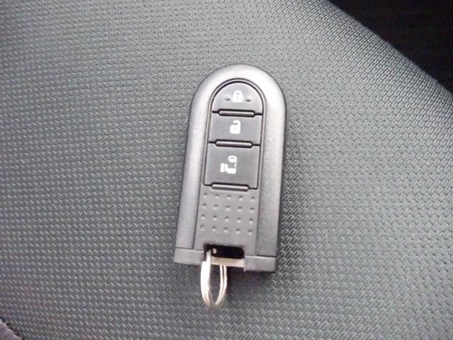 タンク Ｘ　Ｓ　４ＷＤ　社外ＣＤ／ＵＳＢオーディオ　助手席側パワースライドドア　オートライト　スマートアシスト　ＥＴＣ　スマートキー（20枚目）