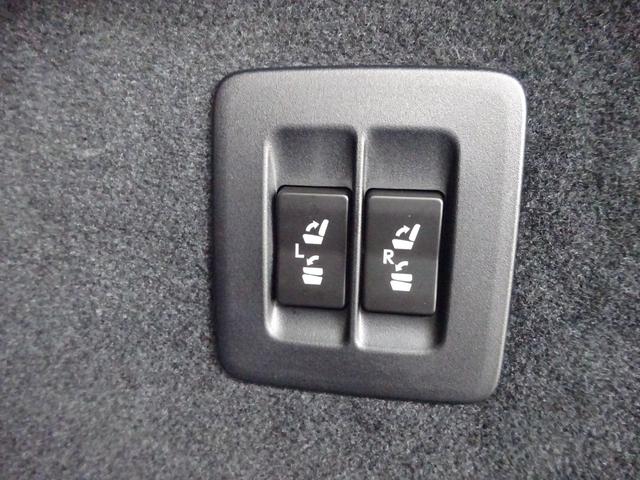 ＲＸ ＲＸ４５０ｈ　バージョンＬ　４ＷＤ　マークレビンソン　レザーシート　純正メモリーナビ　フルセグＴＶ　パノラミックビューモニター　クルーズコントロール　ＬＥＤヘッドライト　シートヒーター＆シートエアコン　ＥＴＣ２．０（15枚目）