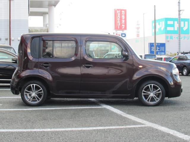 日産 キューブ