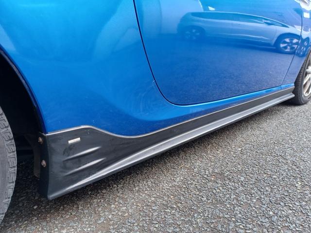 BRZ R 6速マニュアル ナビ フルセグTV Bluetooth DVD再生 バックカメラ HIDヘッドライト 横滑り防止 フォグランプ(11枚目)