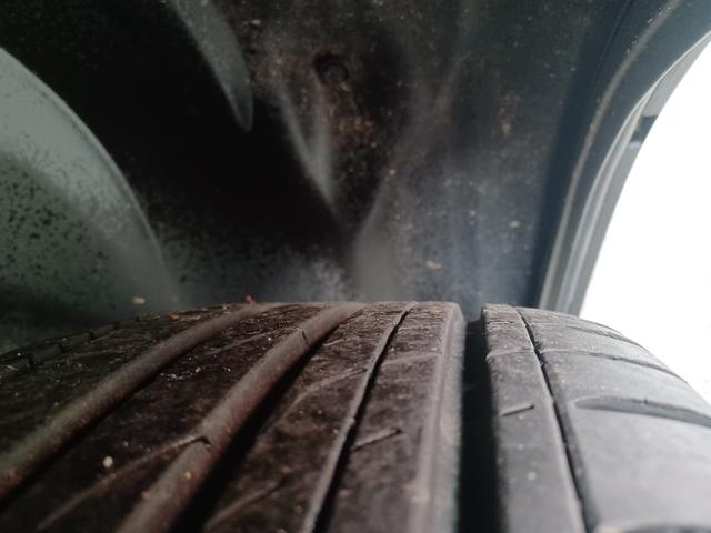 フォレスター ２．０ｉ－Ｌ　アイサイト　ナビ　フルセグＴＶ　Ｂｌｕｅｔｏｏｔｈ　バックカメラ　フロントカメラ　レーダークルーズ　ＳＴｉダウンサス　ＳＴｉタワーバー　シートヒーター　ルーフレール（21枚目）