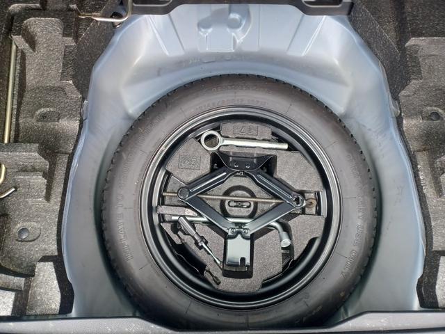 フォレスター ２．０ｉ－Ｌ　アイサイト　ナビ　フルセグＴＶ　Ｂｌｕｅｔｏｏｔｈ　バックカメラ　フロントカメラ　レーダークルーズ　ＳＴｉダウンサス　ＳＴｉタワーバー　シートヒーター　ルーフレール（52枚目）